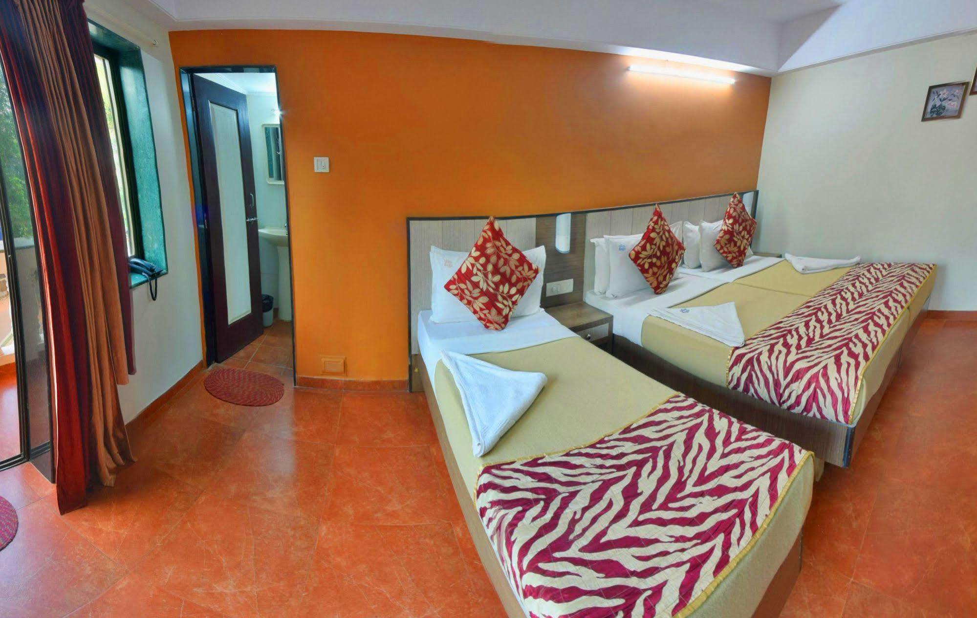 Hotel Viva Бага Екстер'єр фото